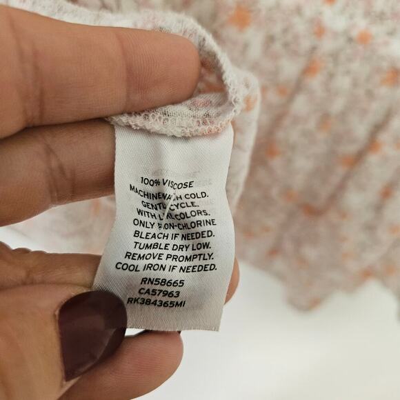 Melrose and Market Ruffle Peplum Tank M Ivory Beige Ditsy Floral Top - Picture 8 of 8